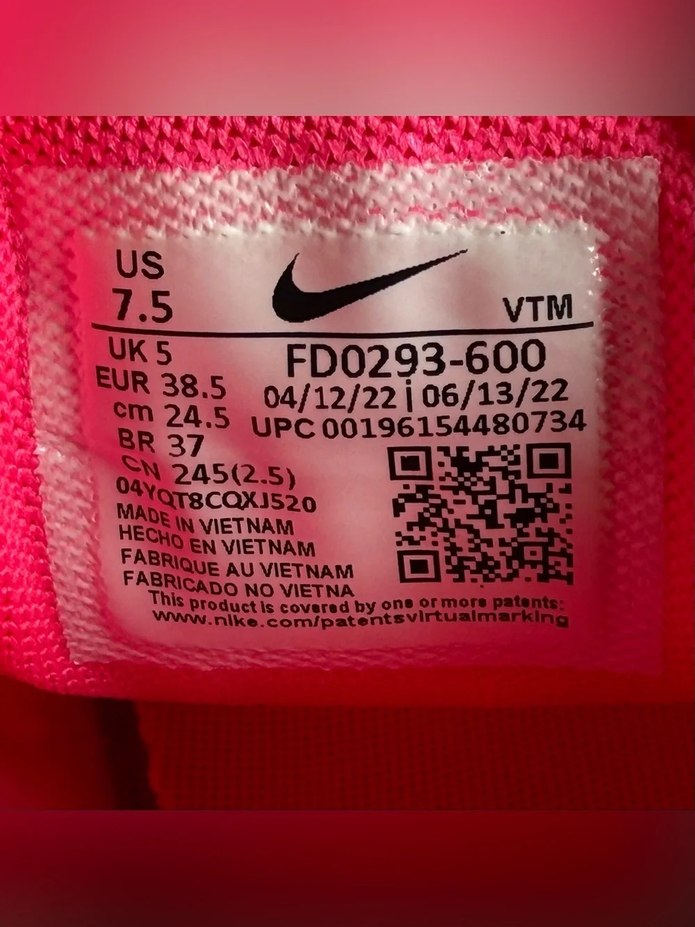 Nike Air Max 270 Bright Triple Pink Running Shoes FD0293-600 Women’s Size 7.5